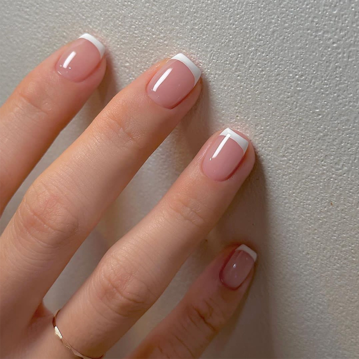 Nail Art French - Juego de 24 Uñas Postizas Cortas